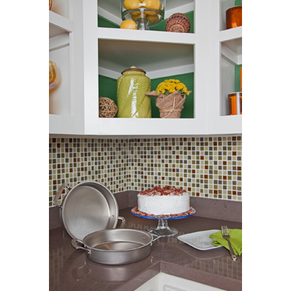 9 Round Cake Pan with Handles